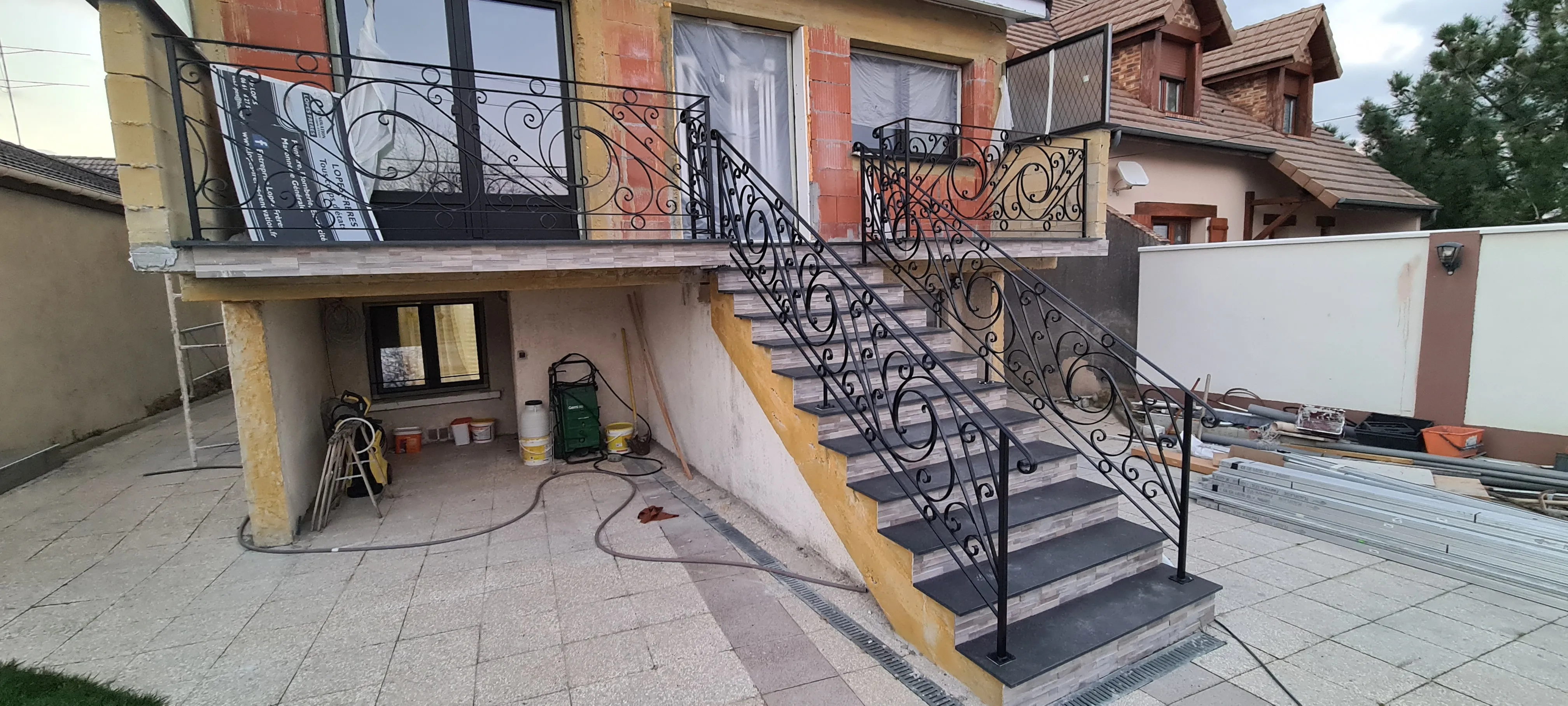 Lignes conçues pour l'architecture — réalisation SEVEN STAR