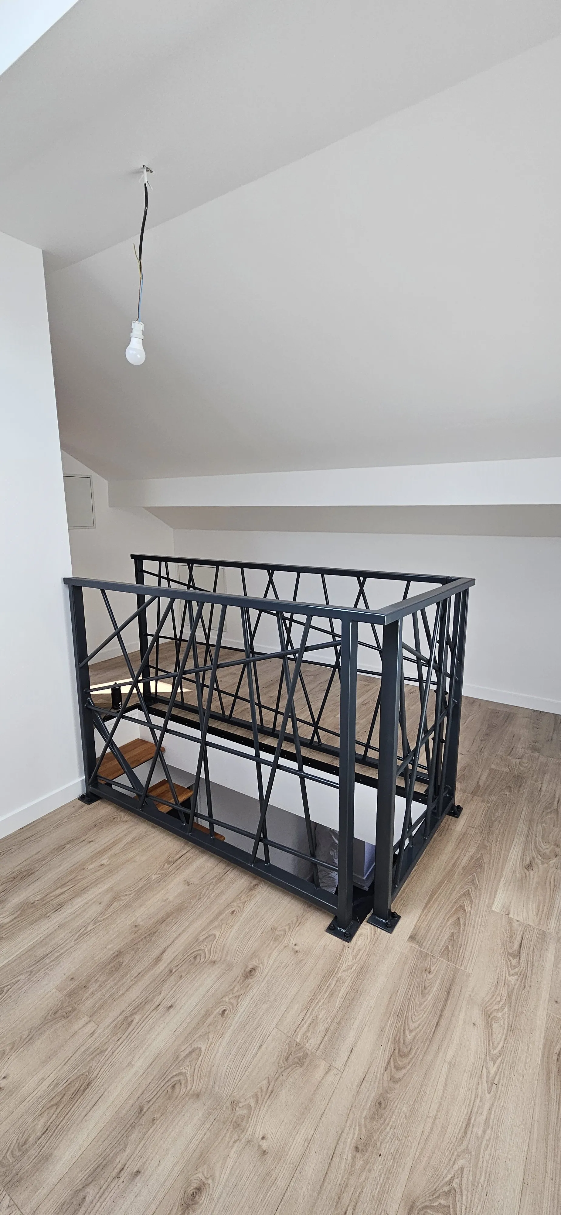 Garde-corps métallique sur mesure — réalisation SEVEN STAR