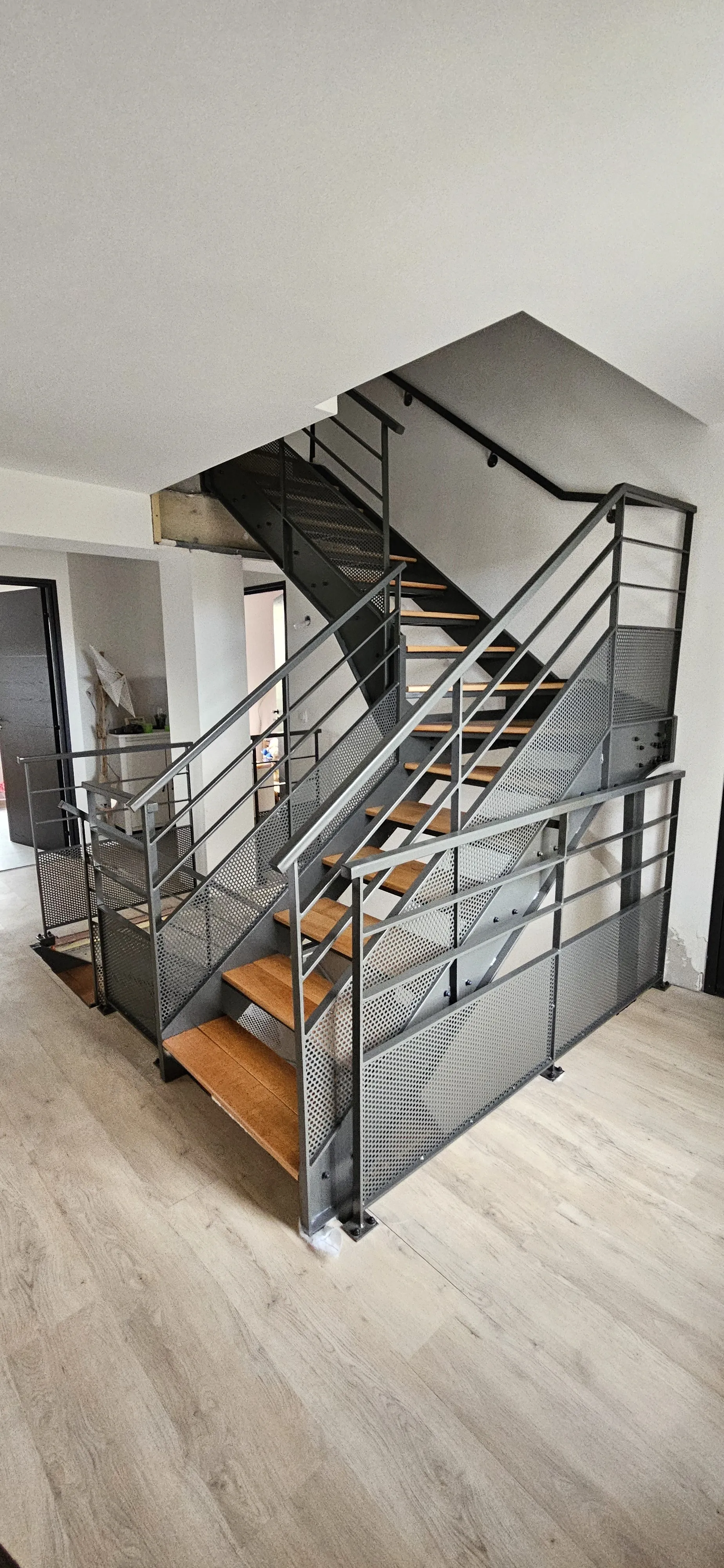 Une pièce maîtresse de l'intérieur — réalisation SEVEN STAR