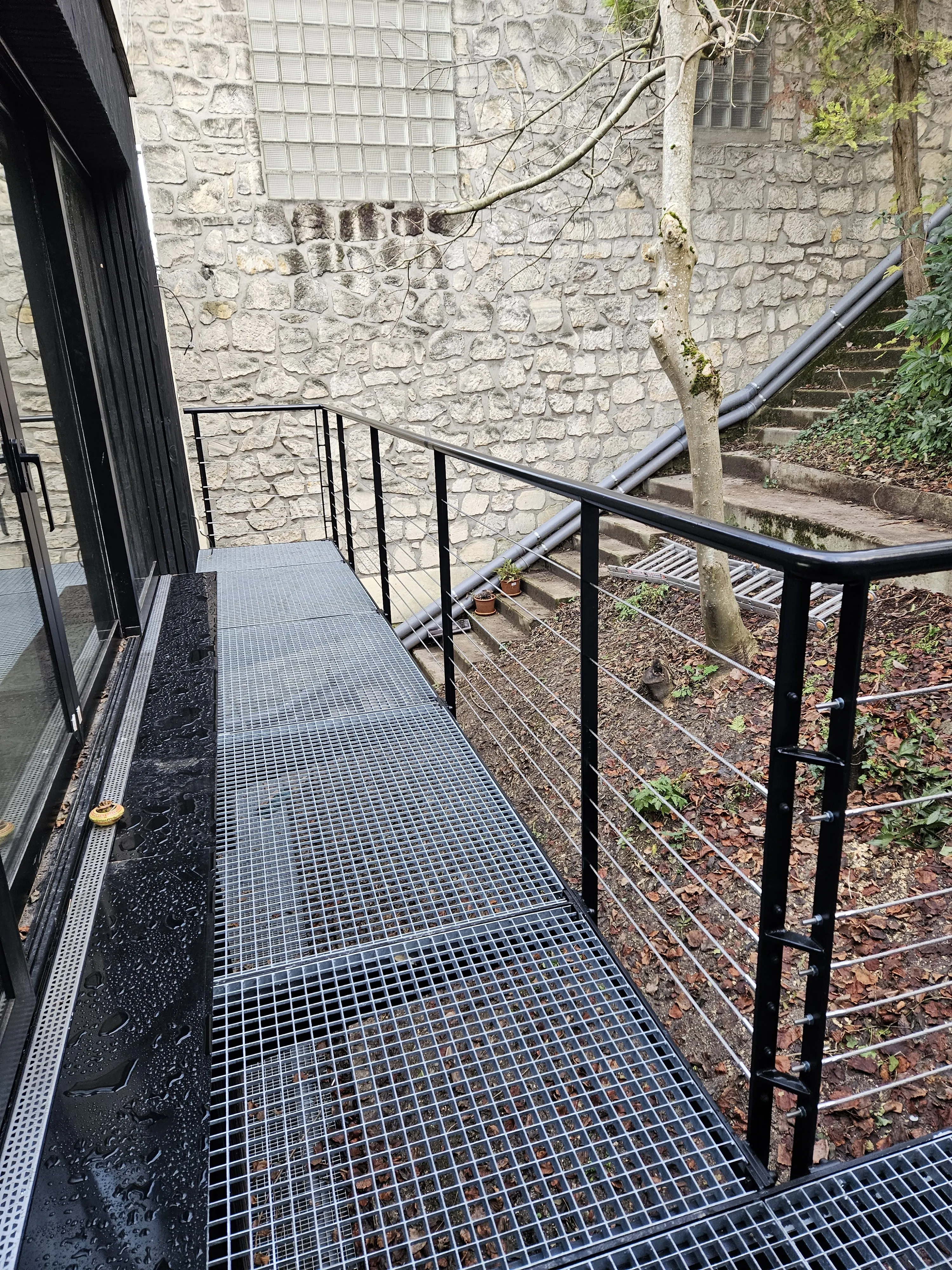 Structure métallique réalisée sur mesure — réalisation SEVEN STAR